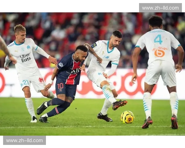 巅峰对决，谁主沉浮？韩国队vs中国队，一场点燃亚洲足球激情的史诗！